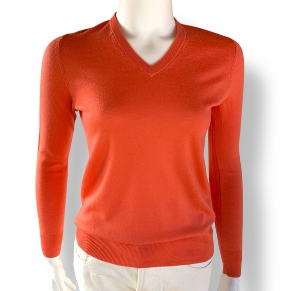 Uniqlo lightweight pure wool pullover sweater size small - Picture 2 of 7